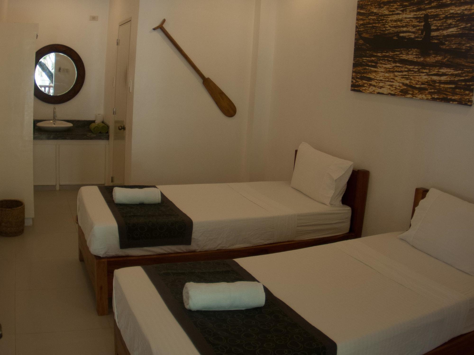 Evolution Dive And Beach Resort Logon Luaran gambar