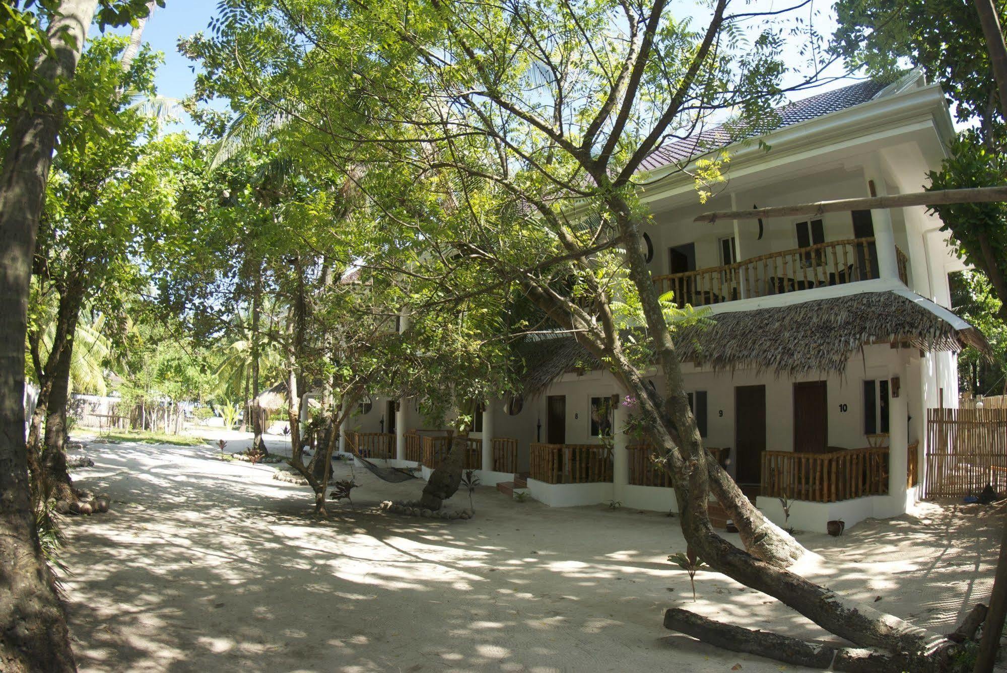 Evolution Dive And Beach Resort Logon Luaran gambar