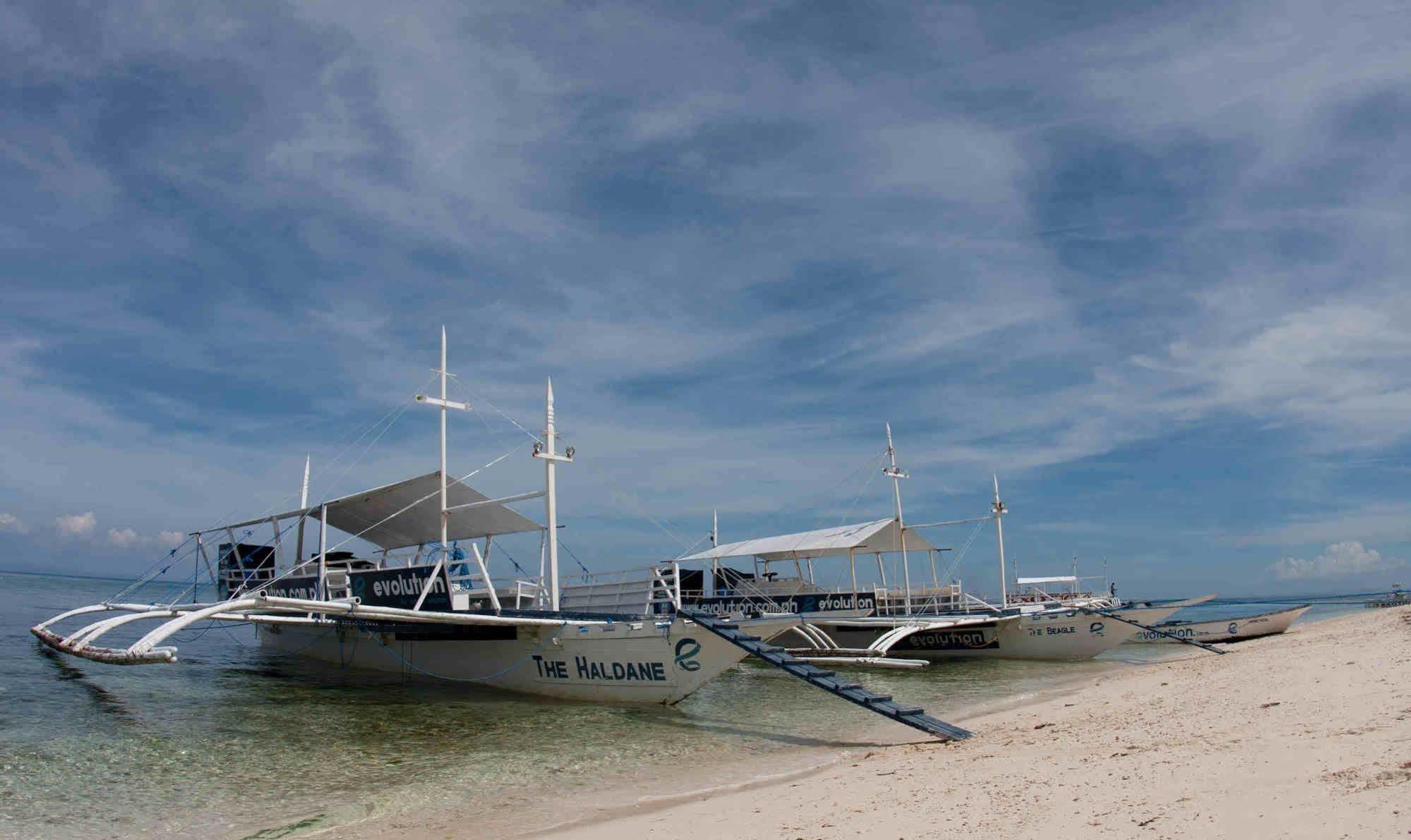 Evolution Dive And Beach Resort Logon Luaran gambar